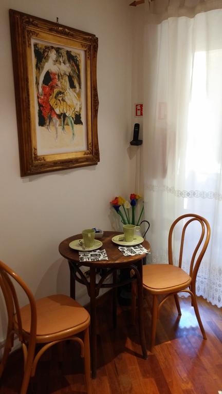 La Casa Di Antonia Bed and Breakfast Roma Esterno foto